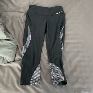 Nike Capri leggings